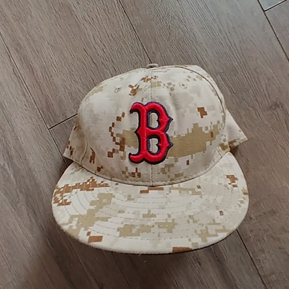 New Era Other - Red Sox Fitted Hat
